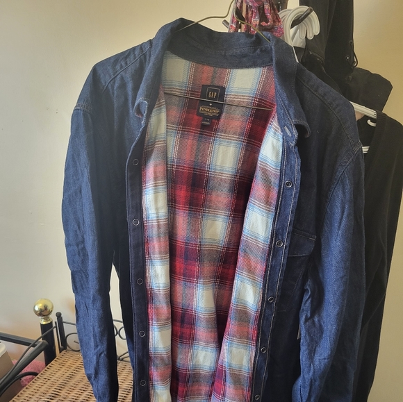 Denim shirt - Picture 3 of 3